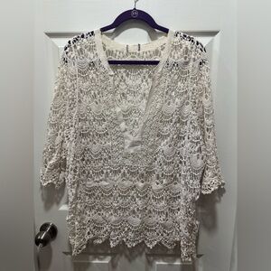 Women’s Lace Blouse Size XL